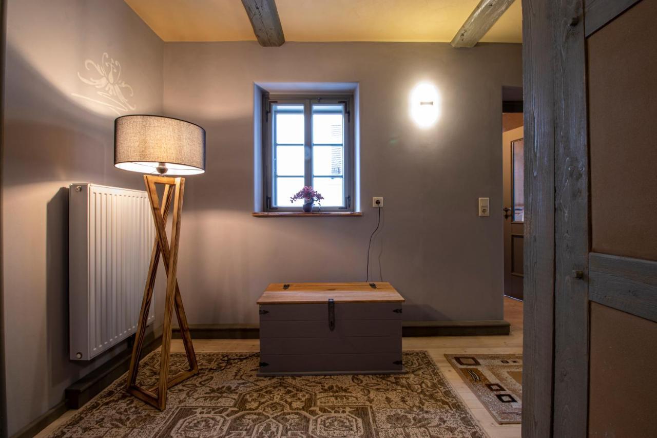 Aussergewoehnliches, Historisches, Spaetgotisches Wohnhaus Von 1519, Gries 5 Gera Buitenkant foto
